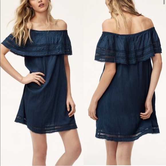 Wilfred Dresses & Skirts - ARITZIA Wilfred Emmie Dress